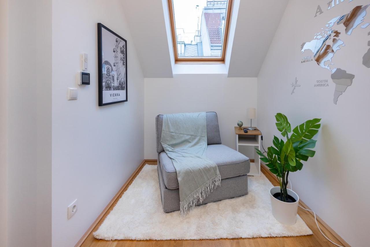 Rooftop Cozy Apartment Near Innerstadt With Ac Wien Exteriör bild